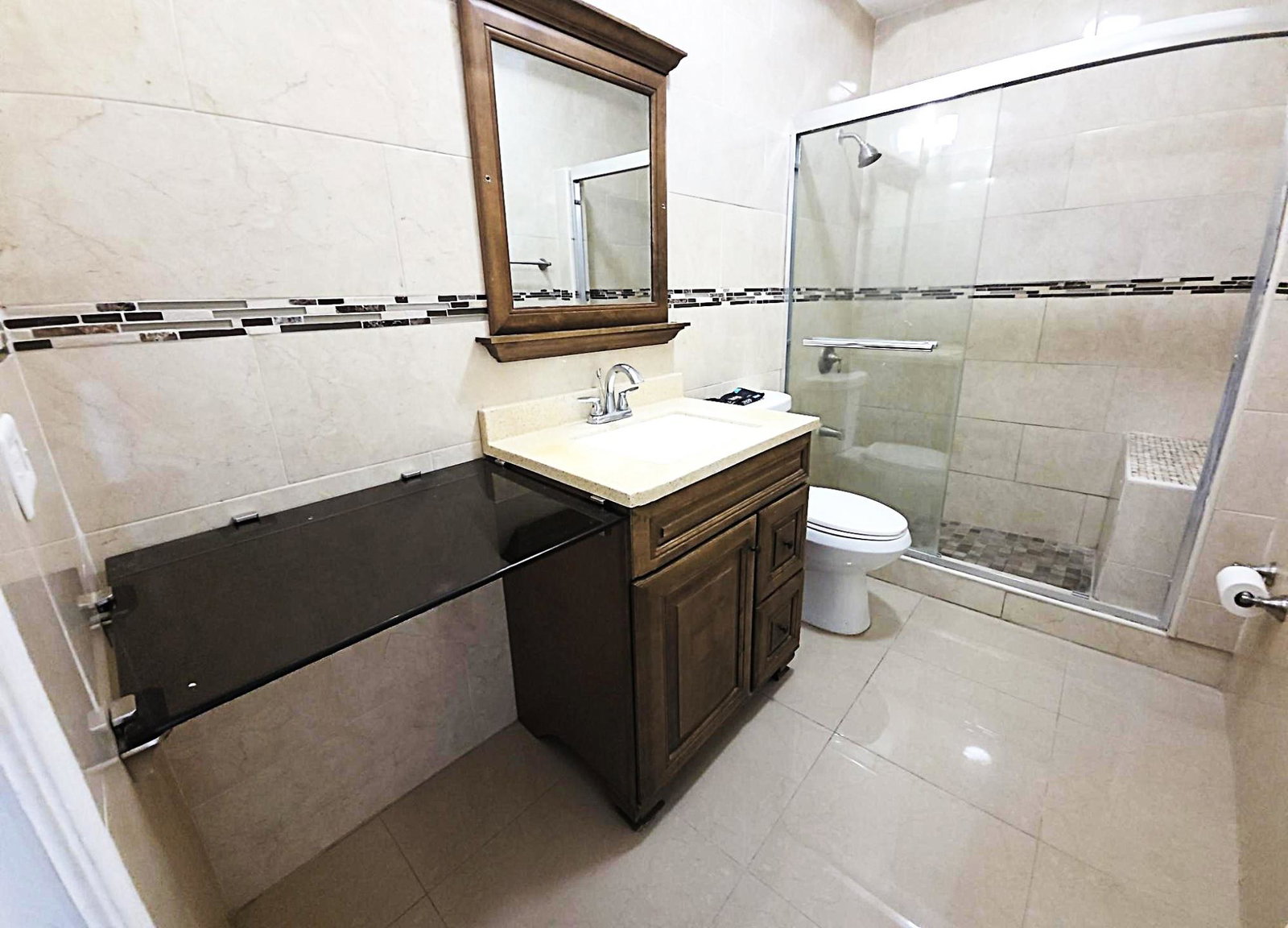 Eighteenth image of 14-9 Garth Road in Kingston 8, St. Andrew, Jamaica - property is For Rent