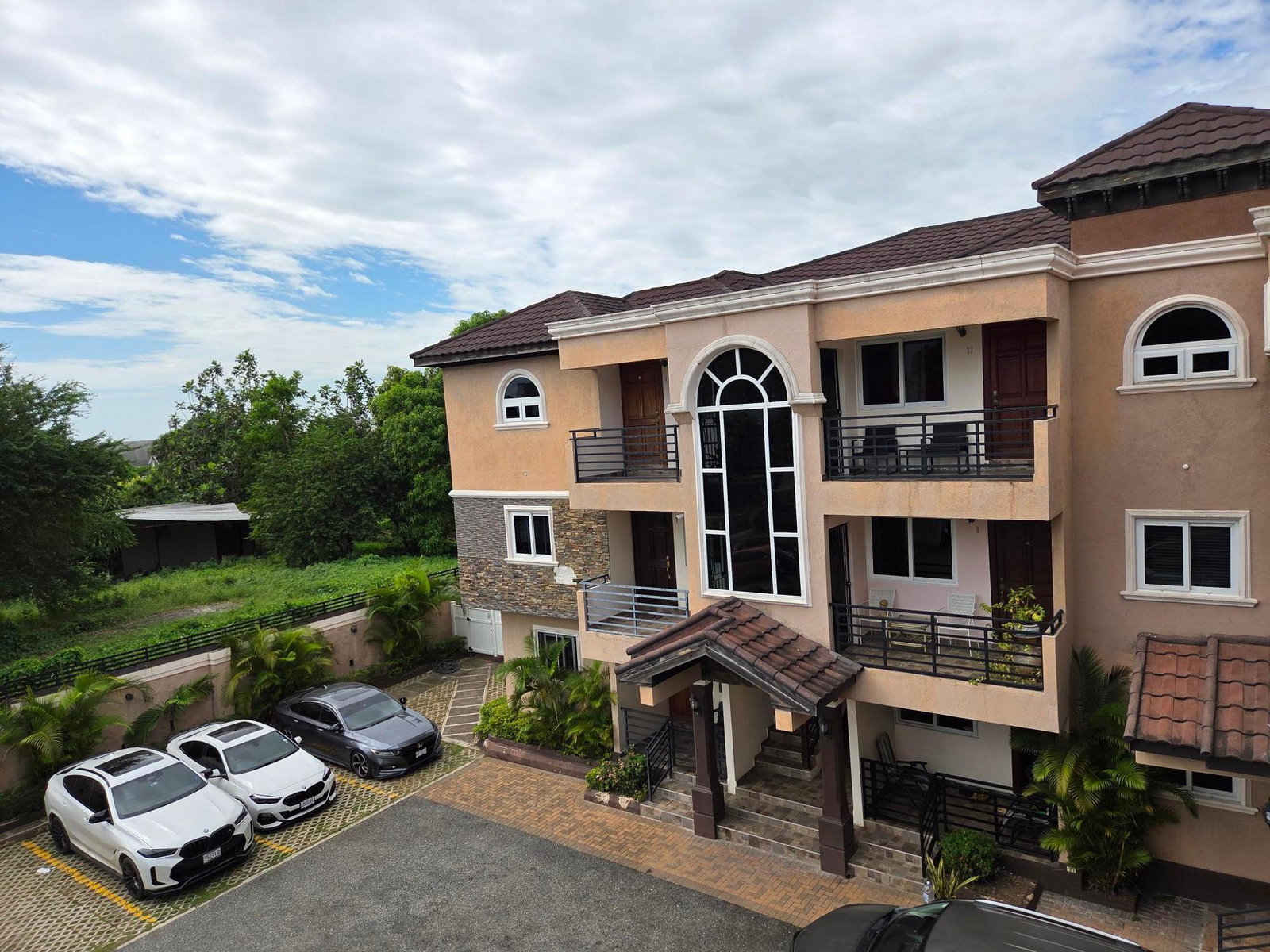 Twenty-Second image of 14-9 Garth Road in Kingston 8, St. Andrew, Jamaica - property is For Rent