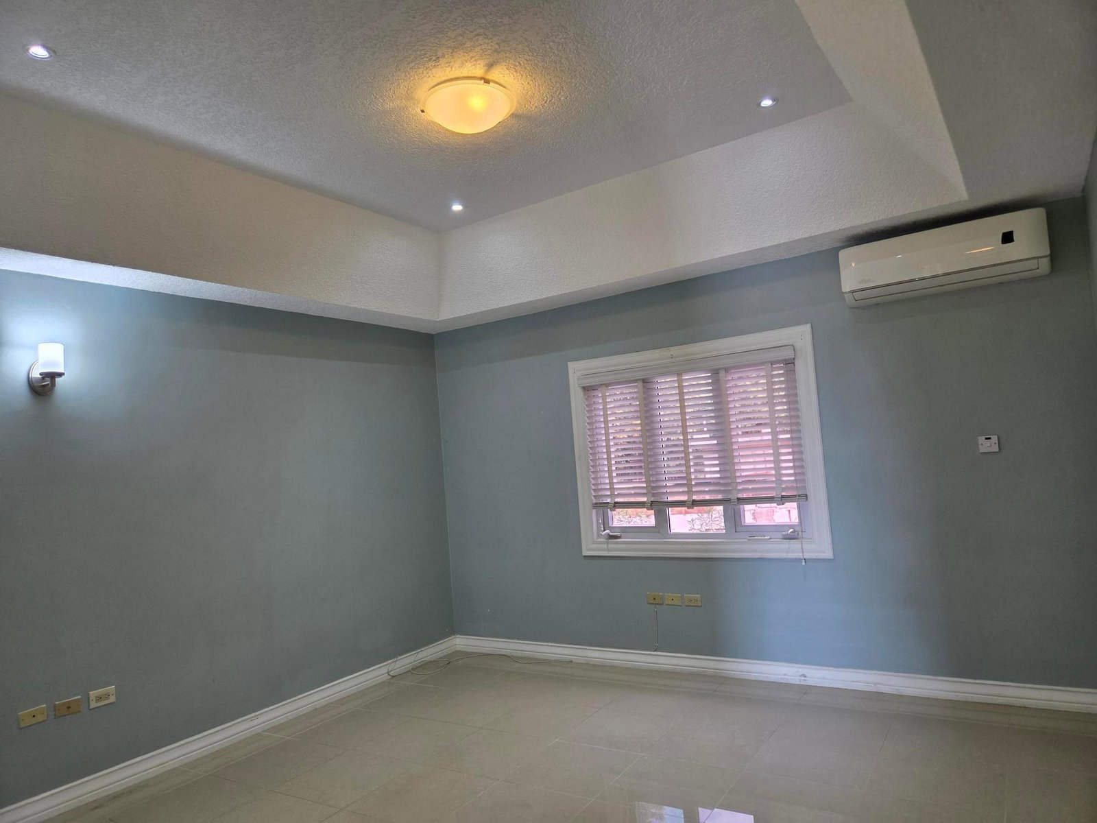 Tenth image of 14-9 Garth Road in Kingston 8, St. Andrew, Jamaica - property is For Rent