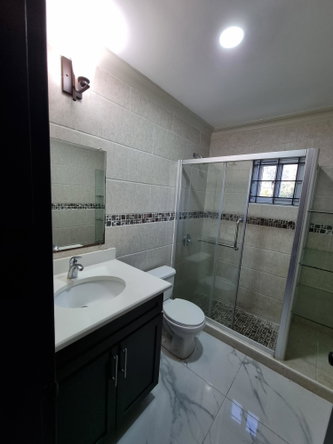Tenth image of 8 Buena Vista Drive, Kgn 6. in Kingston 6, St. Andrew, Jamaica - property is For Rent