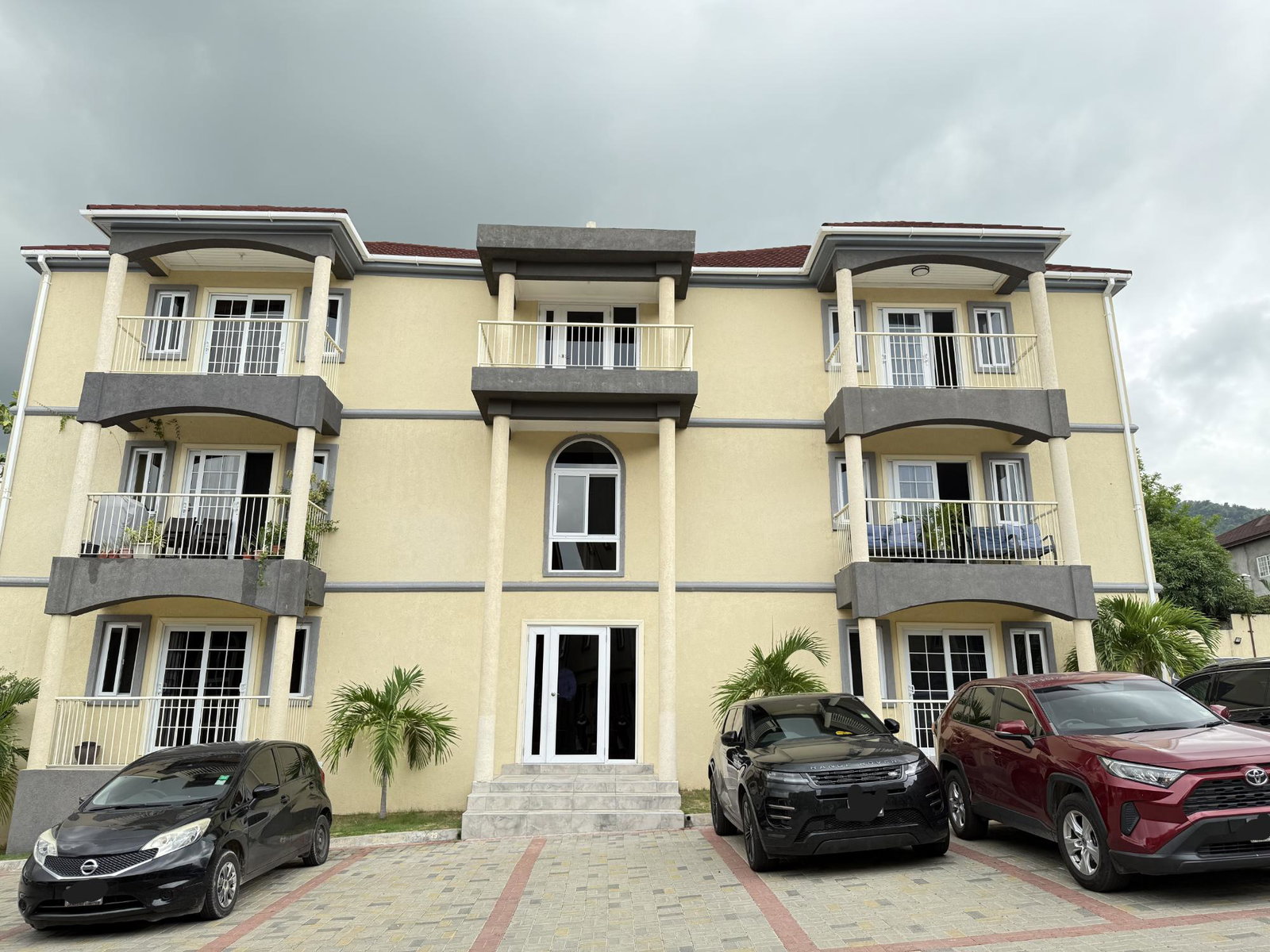 First image of 8 Buena Vista Drive, Kgn 6. in Kingston 6, St. Andrew, Jamaica - property is For Rent