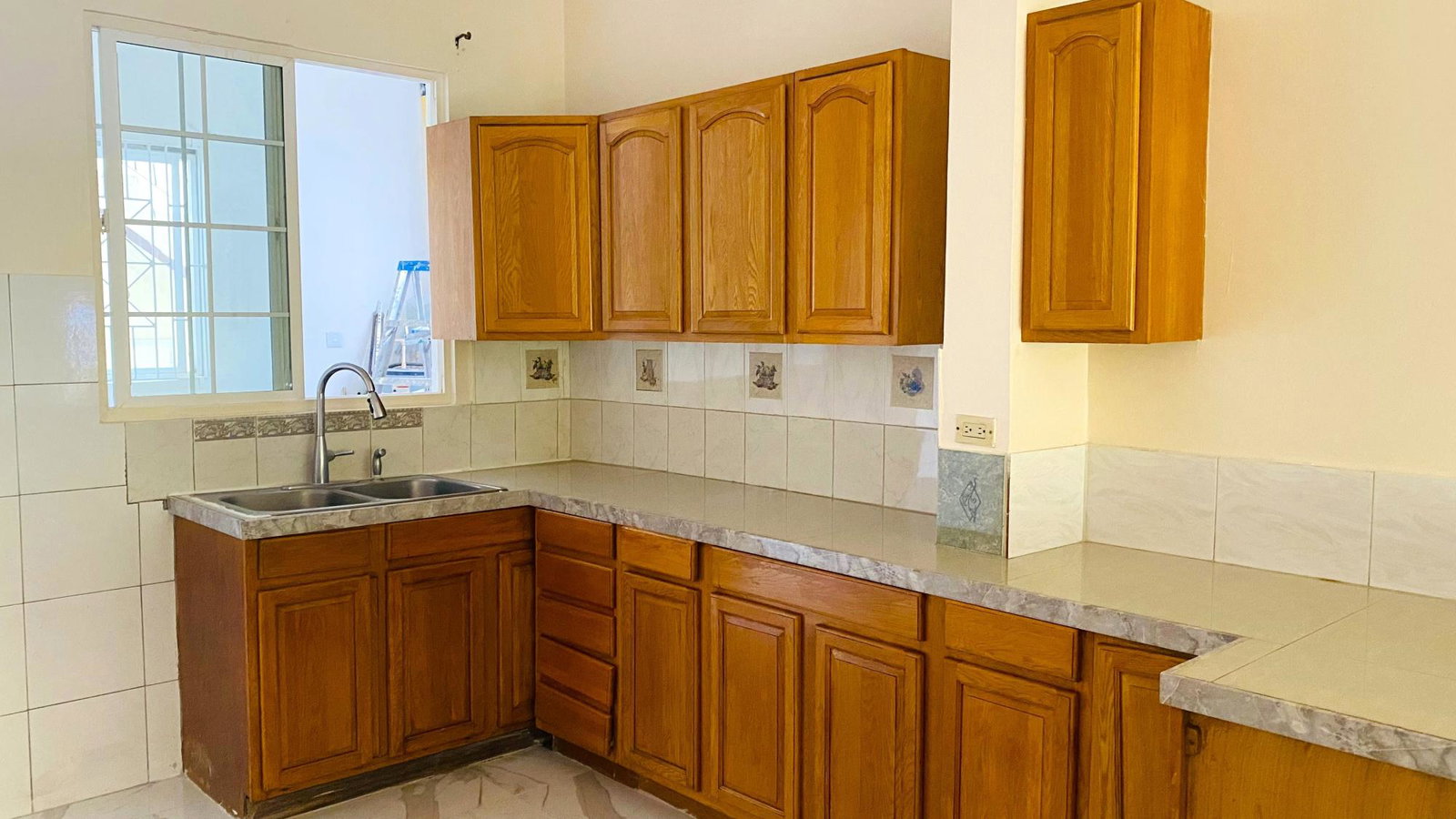 Tenth image of 3-648 Westgate Hills Blvd in Montego Bay, St. James, Jamaica - property is For Rent