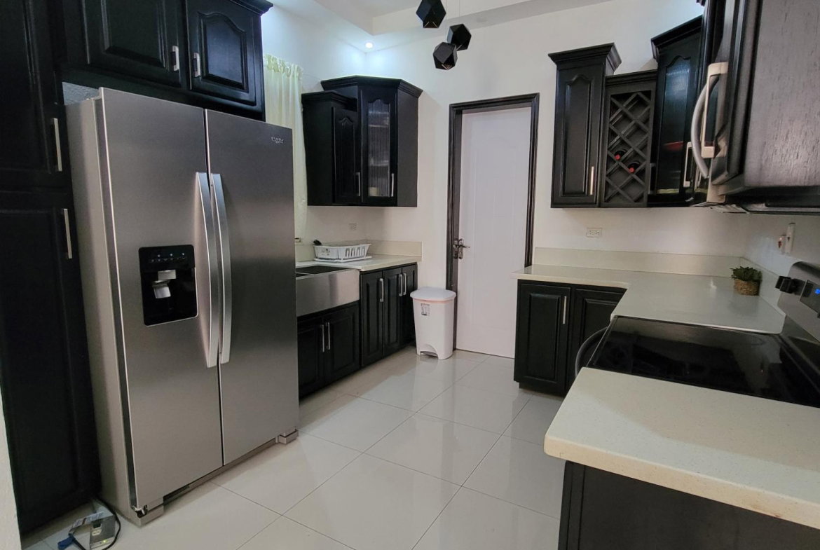 Second image of 3-21 Knightsdale dr in Kingston 19, St. Andrew, Jamaica - property is For Rent