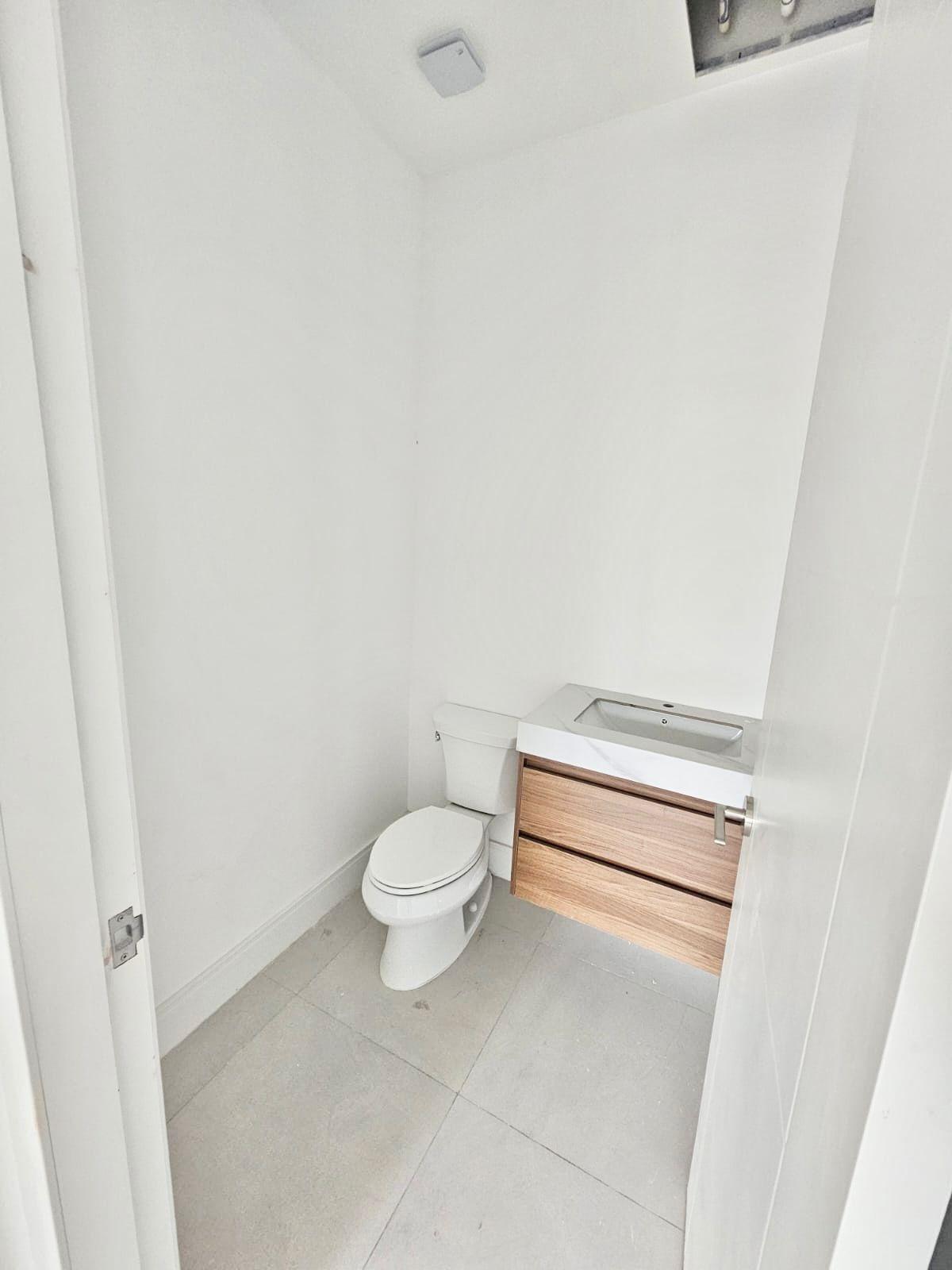 Spacious-2-Bedroom-Apartment-for-Sale-in-Barbican-Kingston-6-–-5-9-Salisbury-Avenue Sixth image of 5-9 Salisbury Avenue in Kingston 6, St. Andrew, Jamaica - property is For Sale