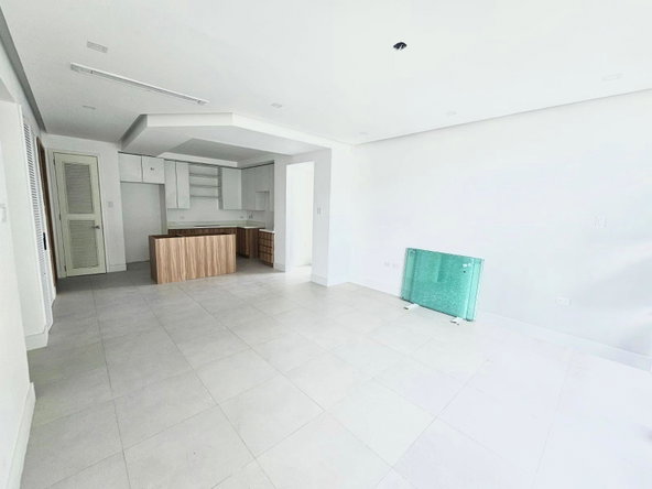 Seventh image of 5-9 Salisbury Avenue in Kingston 6, St. Andrew, Jamaica - property is For Sale