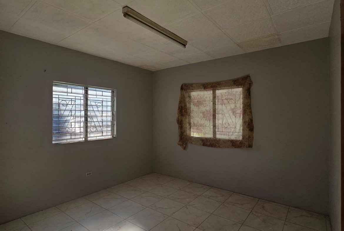 Fifteenth image of Knightsdale Drive in Kingston 19, St. Andrew, Jamaica - property is For Rent