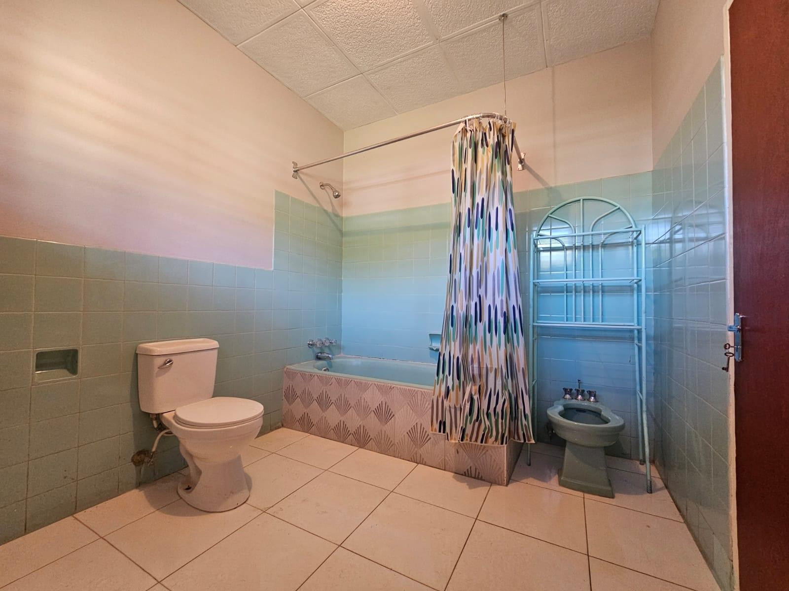 Sixteenth image of Knightsdale Drive in Kingston 19, St. Andrew, Jamaica - property is For Rent