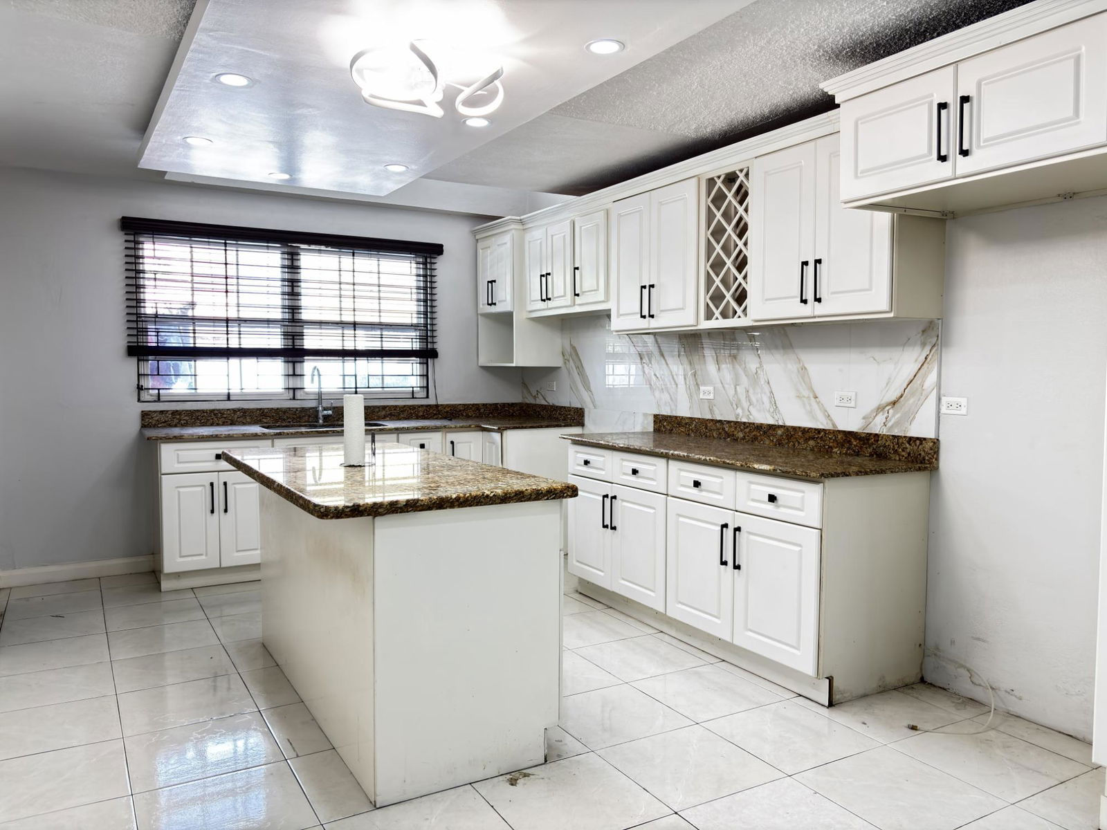 Sixth image of 280 Winona Drive, Garveymeade in Garveymeade, St. Catherine, Jamaica - property is For Rent