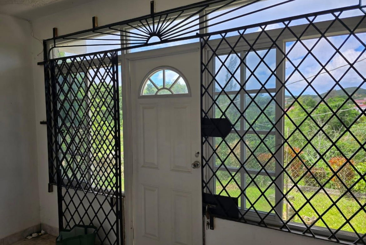 Fourth image of Red Bank in Mandeville, Manchester, Jamaica - property is For Rent