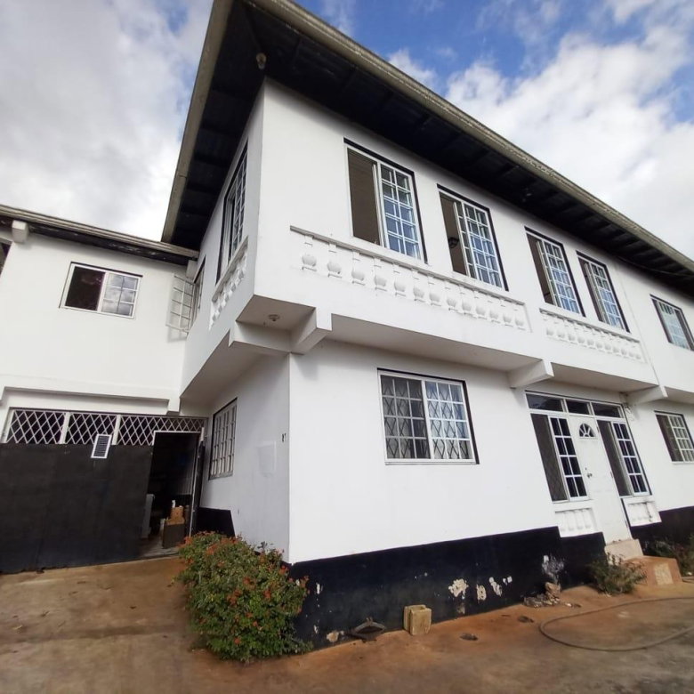 First image of Red Bank in Mandeville, Manchester, Jamaica - property is For Rent