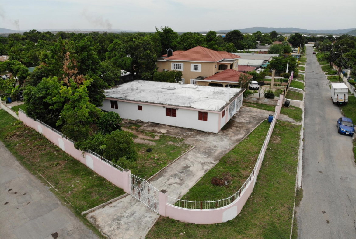 Eighteenth image of 9 Warminister Drive in KINGSTON, Kingston, Jamaica - property is For Sale