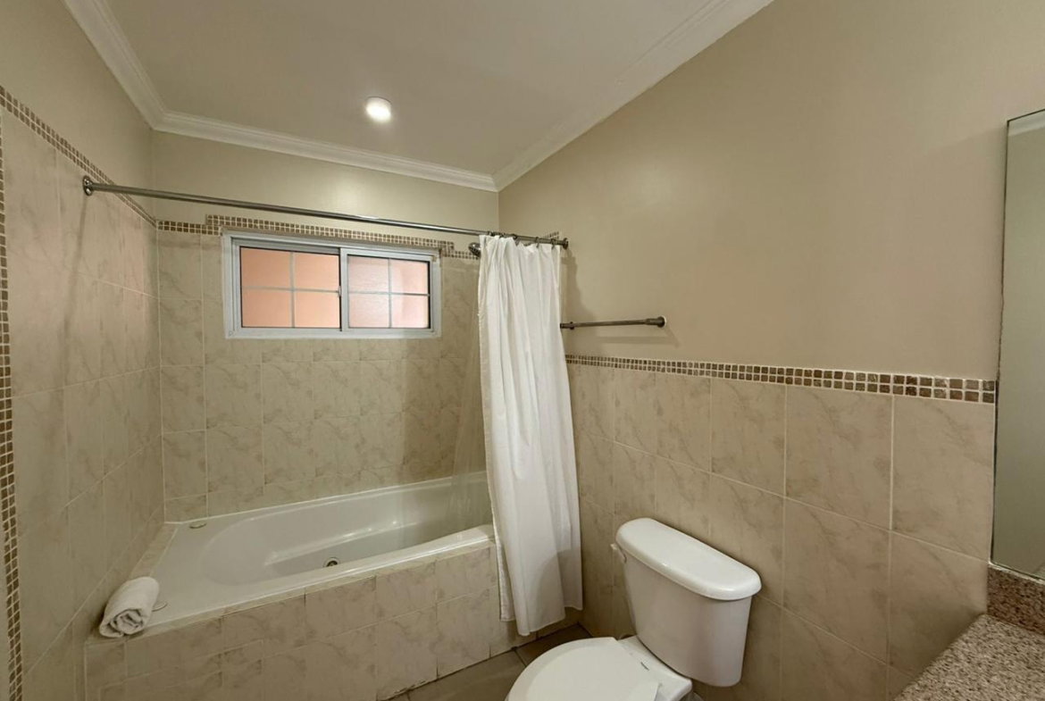 Sixteenth image of 106c-3 st Michaels Terrace in Kingston 6, St. Andrew, Jamaica - property is For Rent