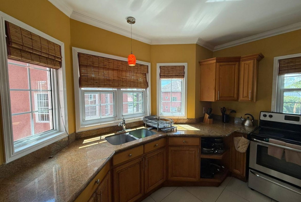 Nineteenth image of 106c-3 st Michaels Terrace in Kingston 6, St. Andrew, Jamaica - property is For Rent