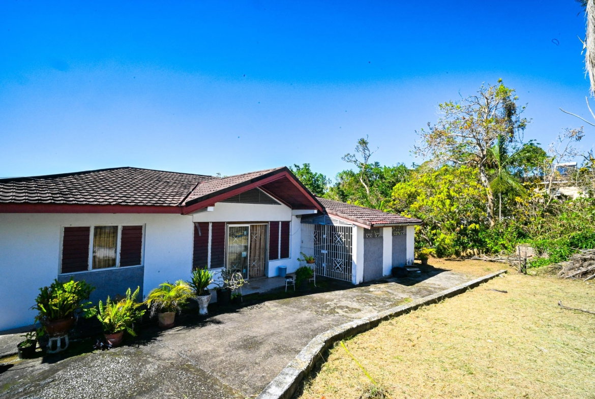 Third image of 11 Fort George Crescent in Kingston 9, St. Andrew, Jamaica - property is For Sale