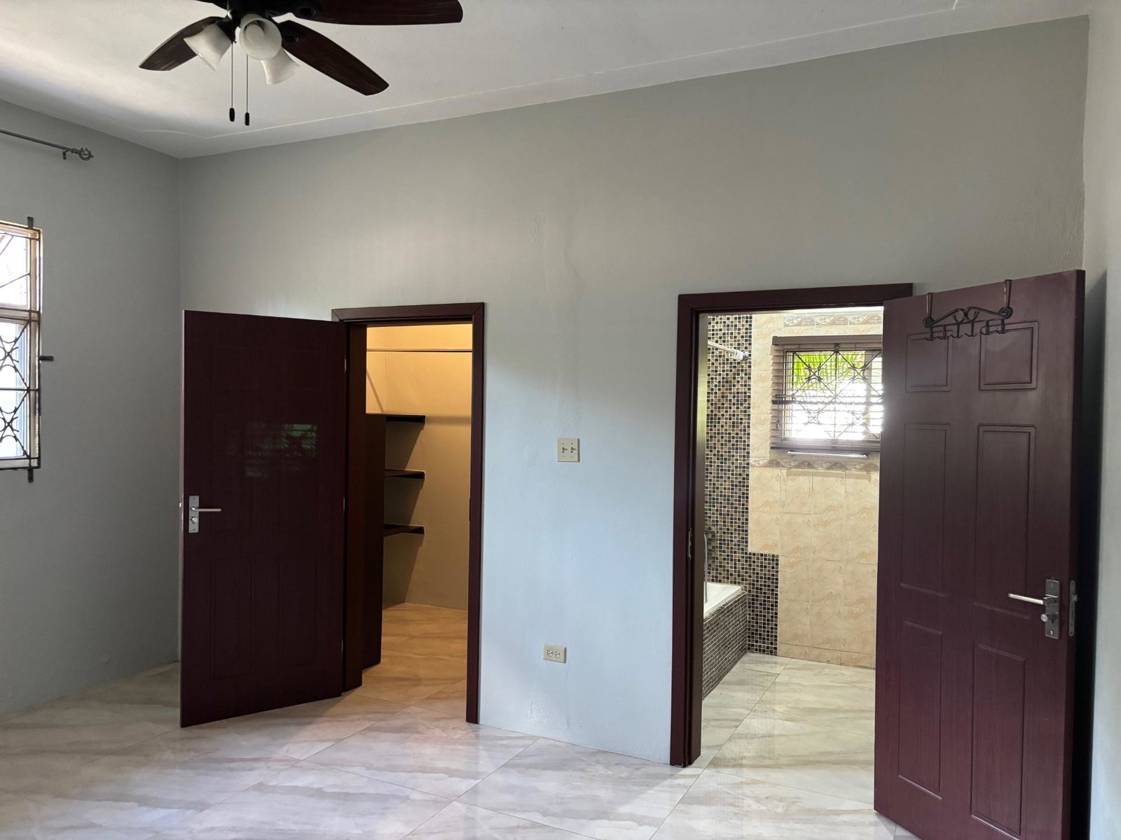 Twenty-Second image of 1-1a Stanmore Terrace in Kingston 19, St. Andrew, Jamaica - property is For Rent