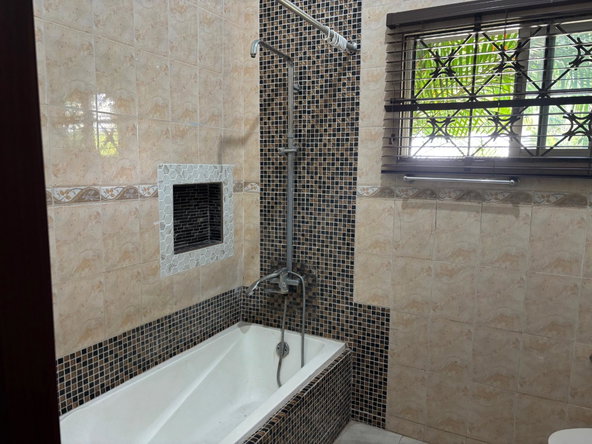 Twenty-Fourth image of 1-1a Stanmore Terrace in Kingston 19, St. Andrew, Jamaica - property is For Rent