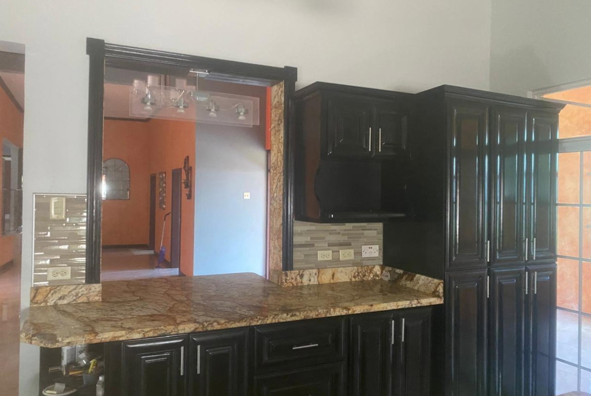 Seventh image of 1-1a Stanmore Terrace in Kingston 19, St. Andrew, Jamaica - property is For Rent