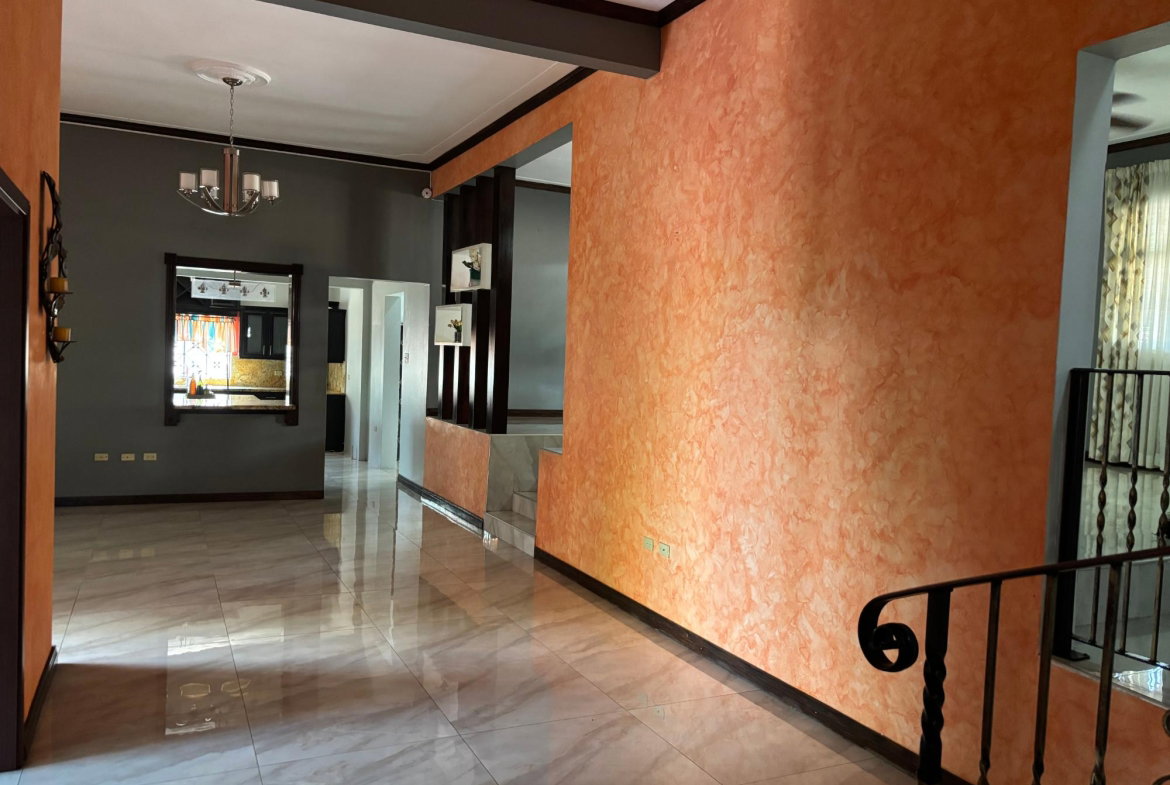 Tenth image of 1-1a Stanmore Terrace in Kingston 19, St. Andrew, Jamaica - property is For Rent