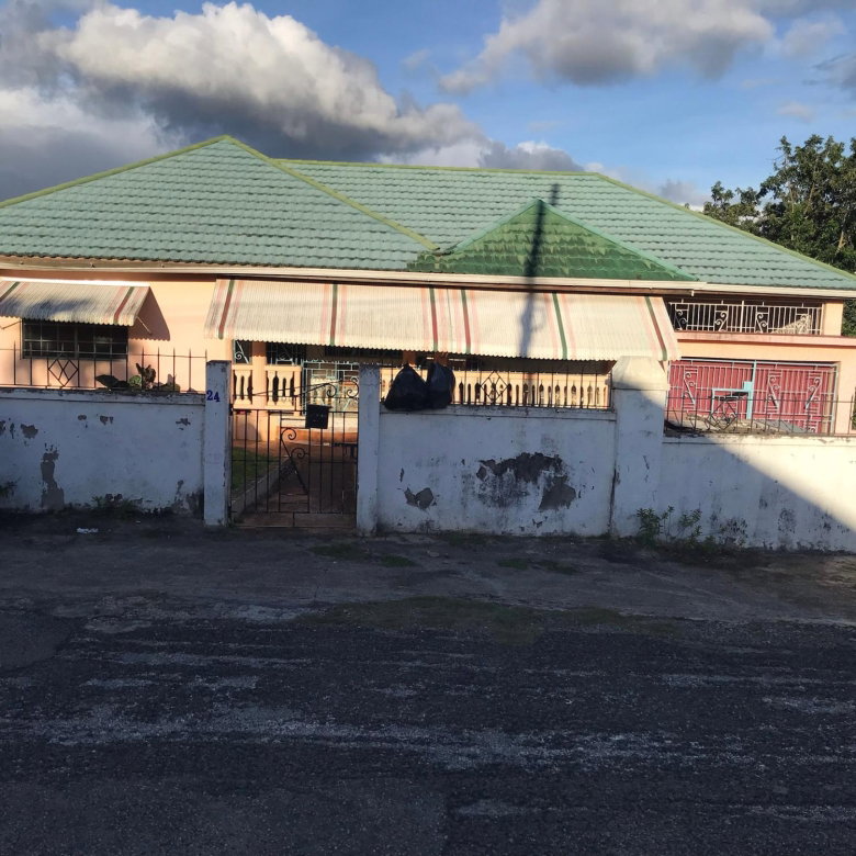 First image of 60-egret dr Marshalls Pen in Mandeville, Manchester, Jamaica - property is For Sale
