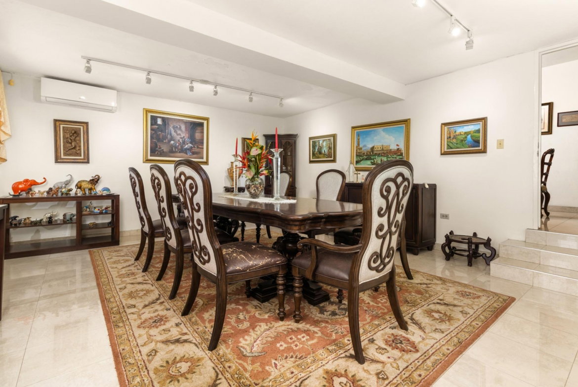 Nineteenth image of 17 Shenstone Drive in Kingston 6, St. Andrew, Jamaica - property is For Sale