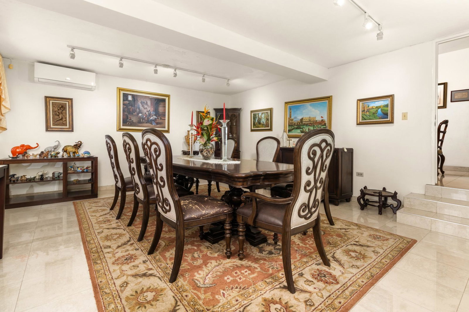 Spacious-Family-Home-for-Sale-at-17-Shenstone-Drive-St.-Andrew-Jamaica Nineteenth image of 17 Shenstone Drive in Kingston 6, St. Andrew, Jamaica - property is For Sale