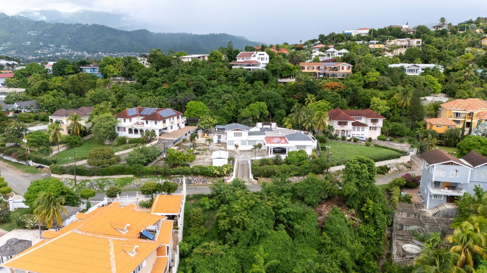 Spacious-Family-Home-for-Sale-at-17-Shenstone-Drive-St.-Andrew-Jamaica Third image of 17 Shenstone Drive in Kingston 6, St. Andrew, Jamaica - property is For Sale