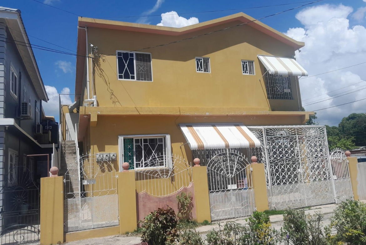 Second image of 424 Christian Gardens in Gregory Park, St. Catherine, Jamaica - property is For Rent