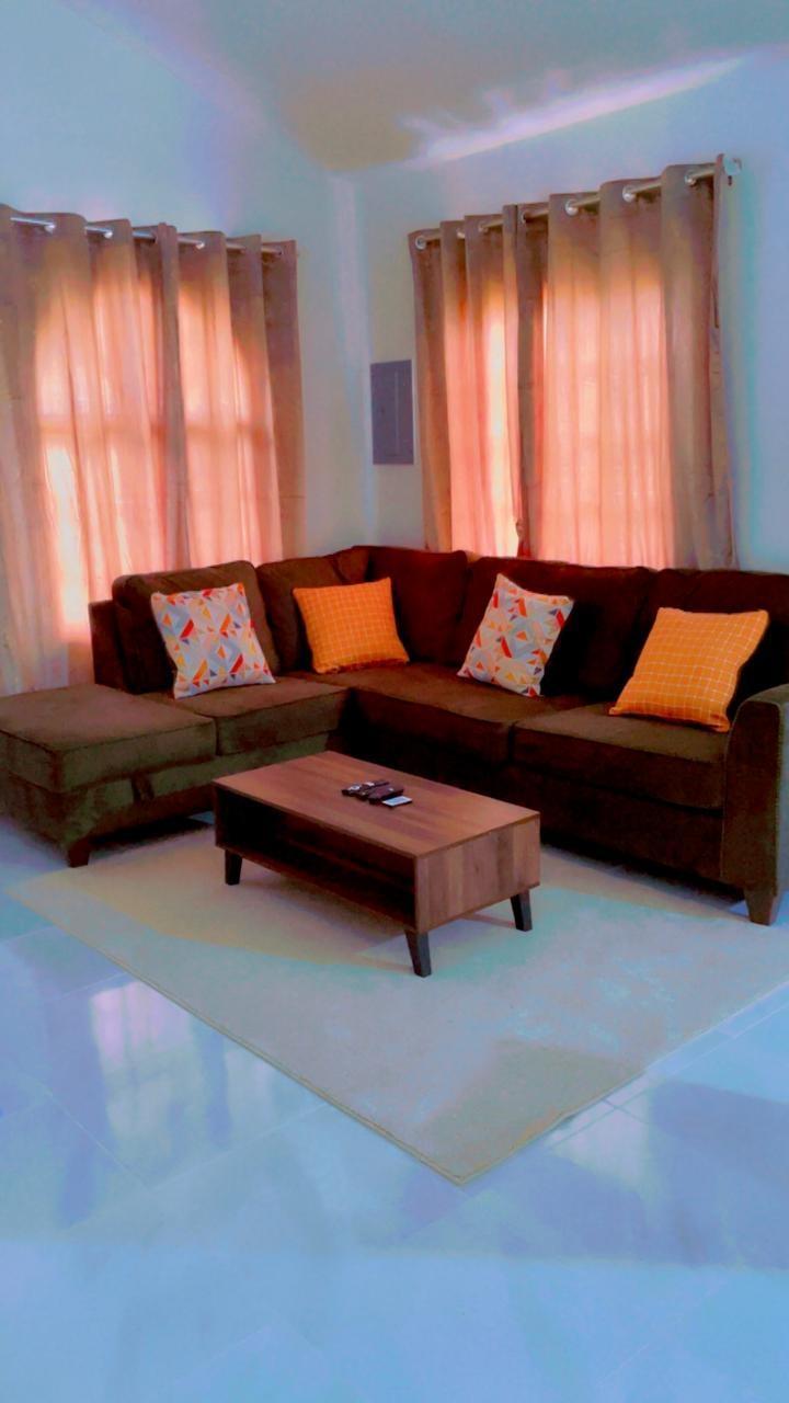 Stunning-2-Bedroom-Ocean-View-House-for-Rent-in-Camelot-Village-Discovery-Bay-St.-Ann Fourth image of 583 Camelot Boulevard in Discovery Bay, St. Ann, Jamaica - property is For Rent