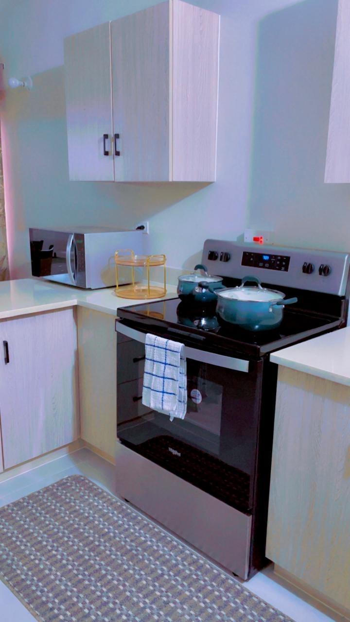 Stunning-2-Bedroom-Ocean-View-House-for-Rent-in-Camelot-Village-Discovery-Bay-St.-Ann Fifth image of 583 Camelot Boulevard in Discovery Bay, St. Ann, Jamaica - property is For Rent