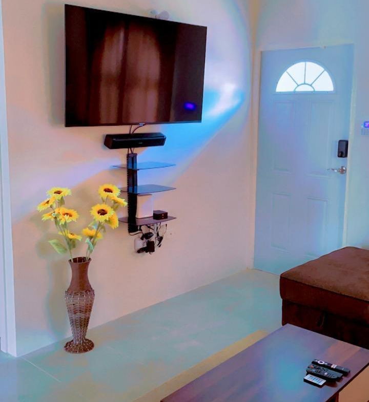 Eighth image of 583 Camelot Boulevard in Discovery Bay, St. Ann, Jamaica - property is For Rent