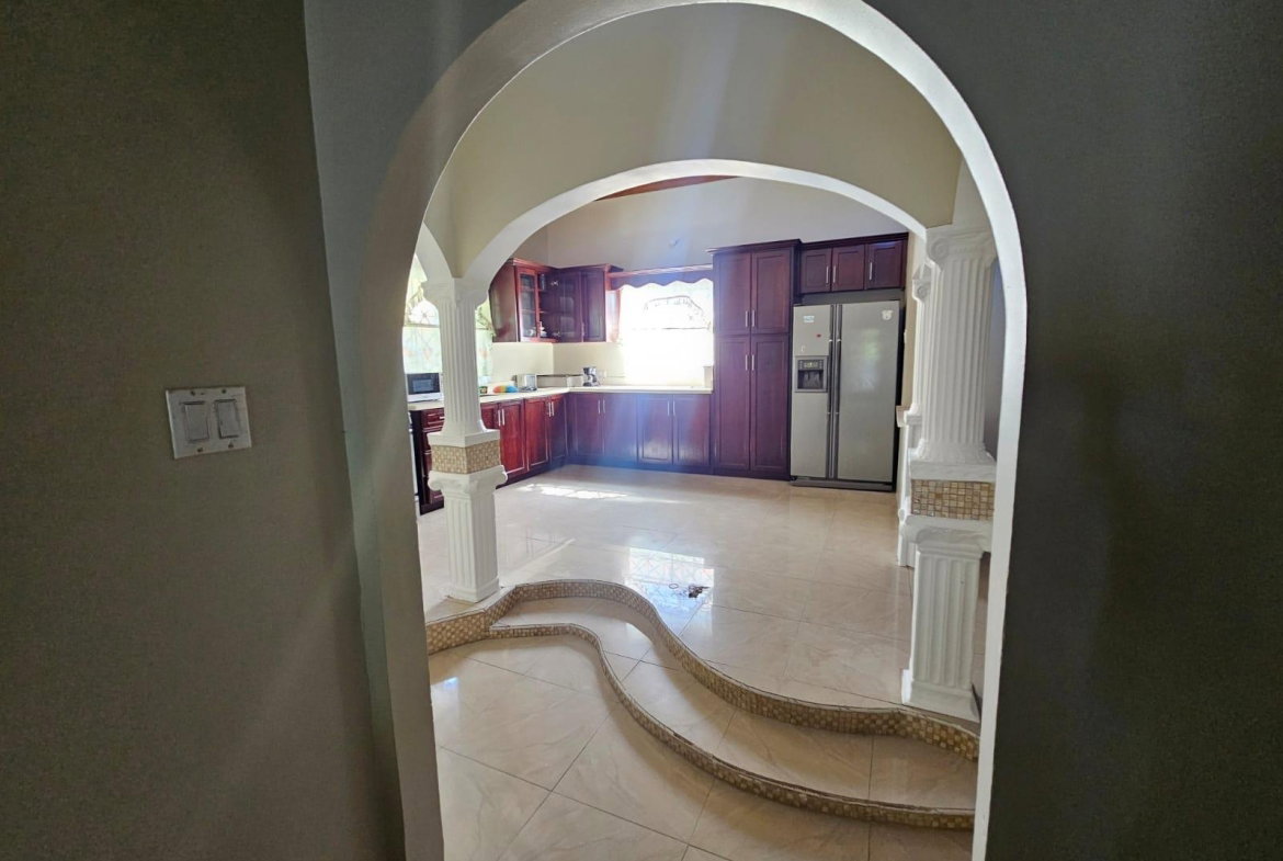 Eleventh image of 413 Travellers Close in MAGIL PALMS, St. Catherine, Jamaica - property is For Rent
