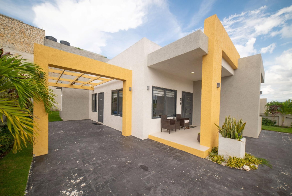 Sixth image of 170 Sunny Isles Avenue, Pyram in Ocho Rios, St. Ann, Jamaica - property is For Sale
