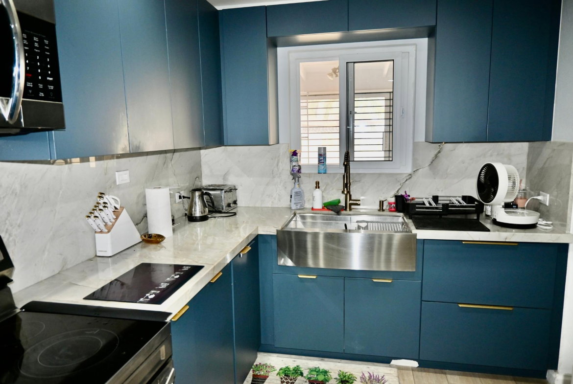 Fifth image of 8-9 Seymour Avenue in Kingston 6, St. Andrew, Jamaica - property is For Rent