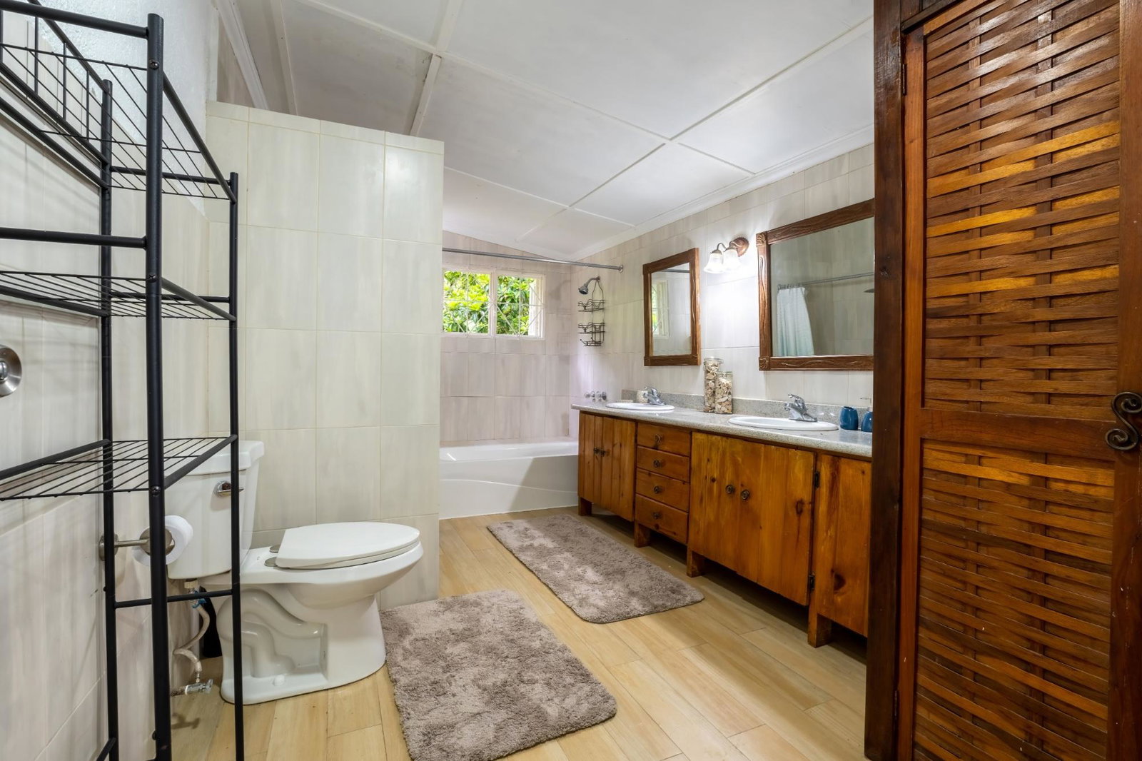 Twenty-Seventh image of A-1 Maryland in Gordon Town P.O., St. Andrew, Jamaica - property is For Rent