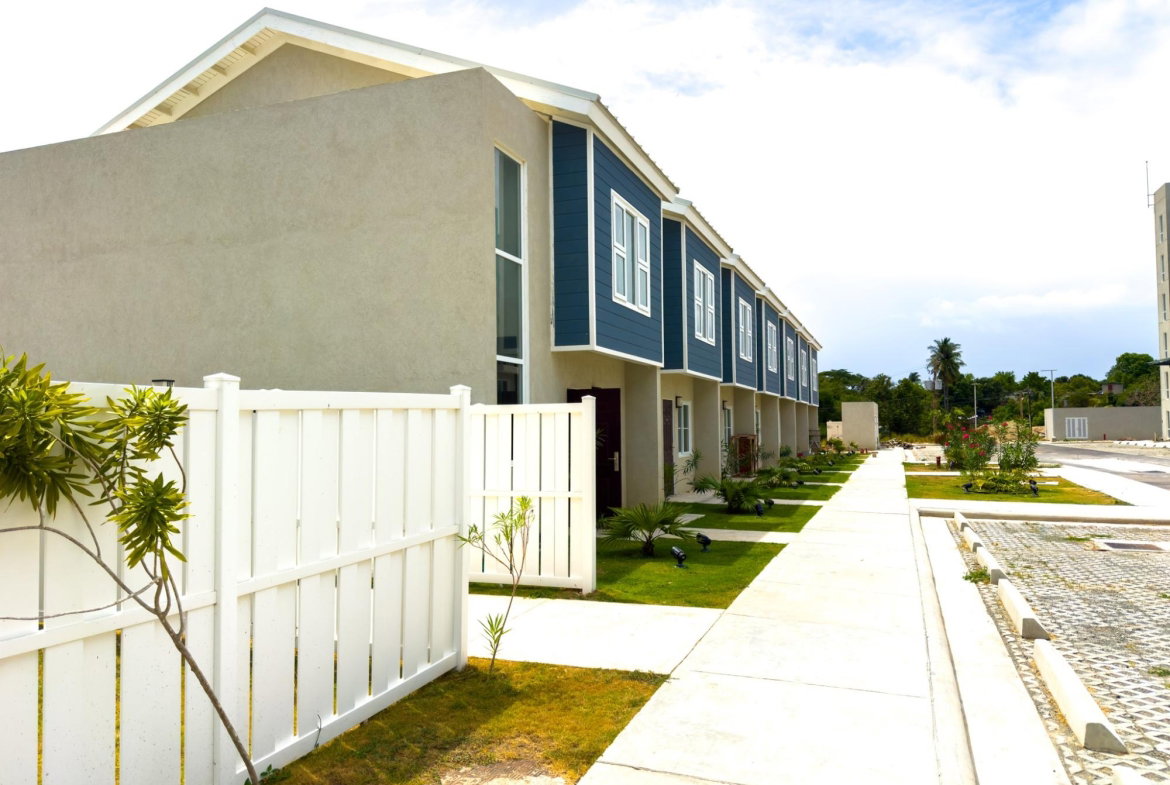 Seventh image of J4-27 Brunswick Avenue in Spanish Town, St. Catherine, Jamaica - property is For Sale