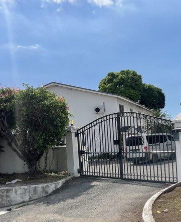 First image of Apt #2-1 Lounsbury Avenue in Kingston 8, St. Andrew, Jamaica - property is For Sale