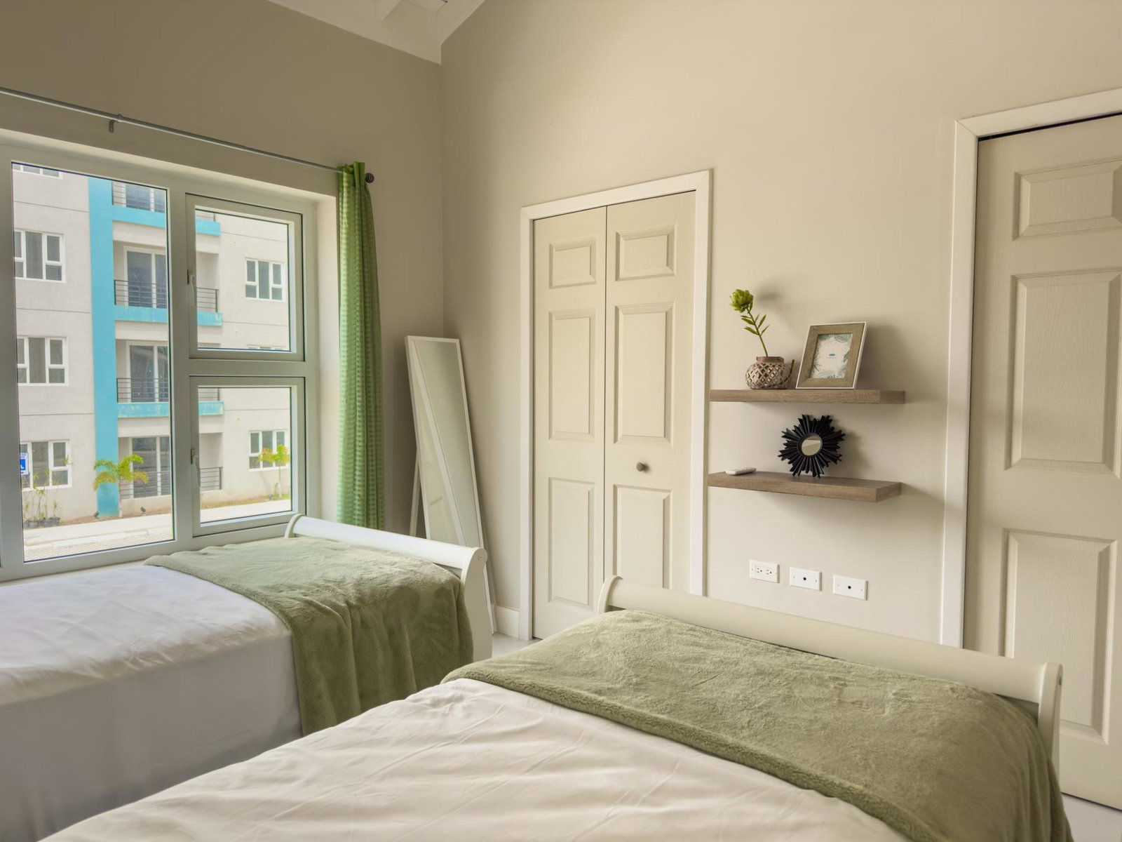 Townhouse for Sale in New Brunswick Village, Spanish Town, St. Catherine