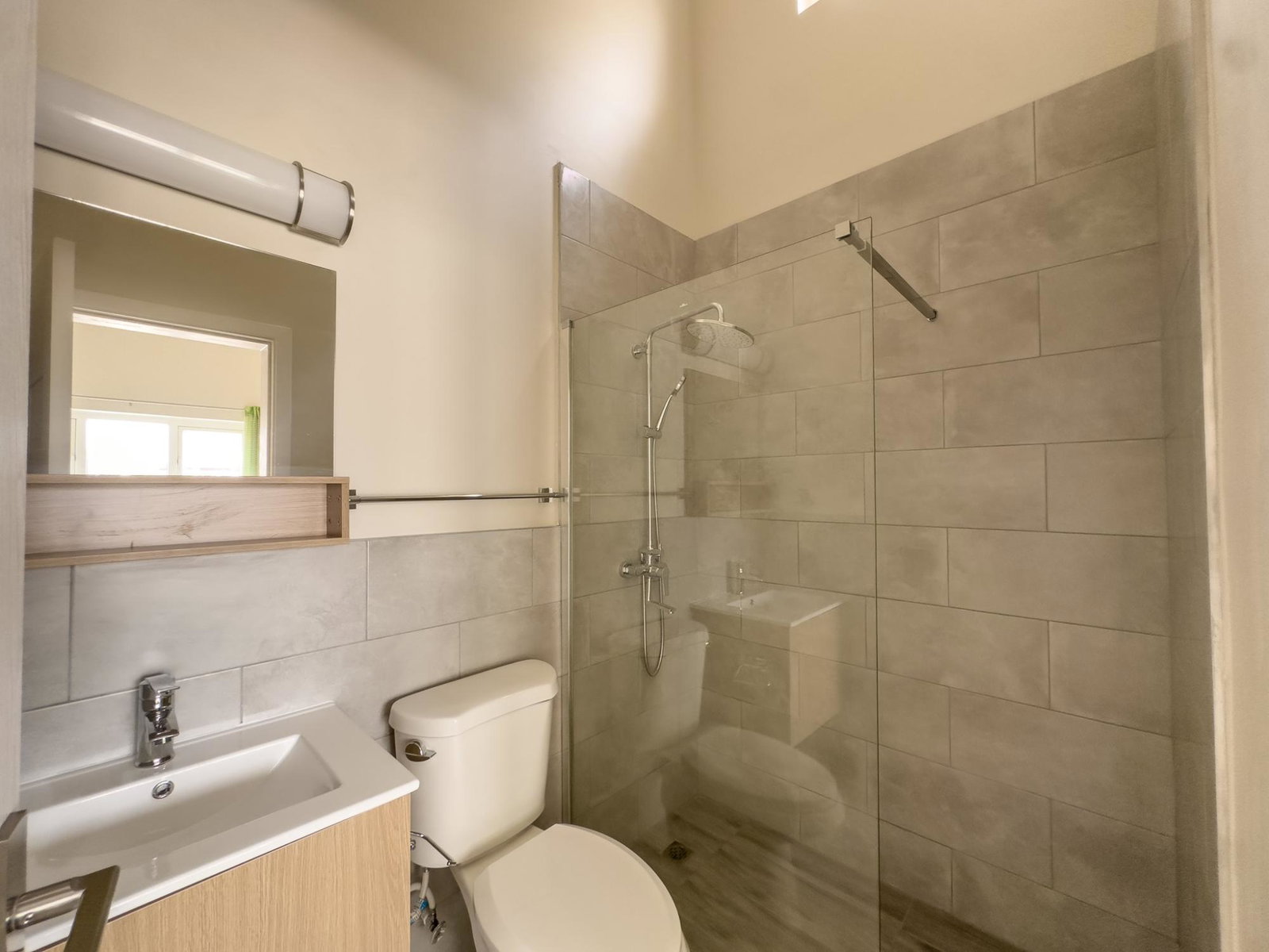 Fourteenth image of J2-27 Brunswick Avenue in Spanish Town, St. Catherine, Jamaica - property is For Sale