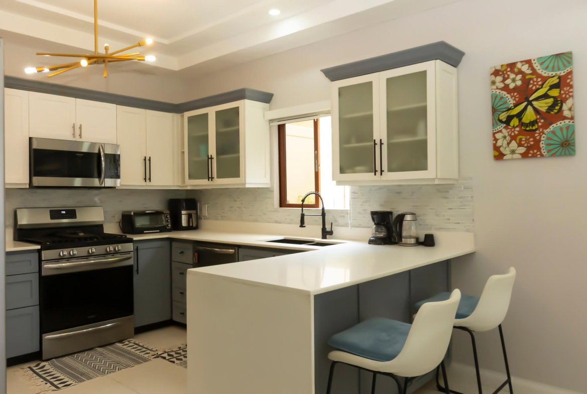 Fourth image of 1-1 Sterling Castle Heights in Kingston 19, St. Andrew, Jamaica - property is For Rent