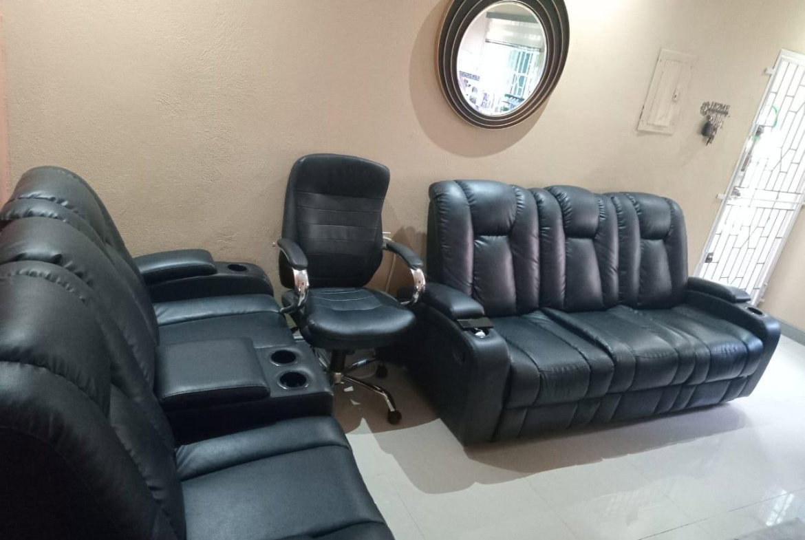 Fifteenth image of 6 Forrest Hill Drive in Red Hills, St. Andrew, Jamaica - property is For Rent