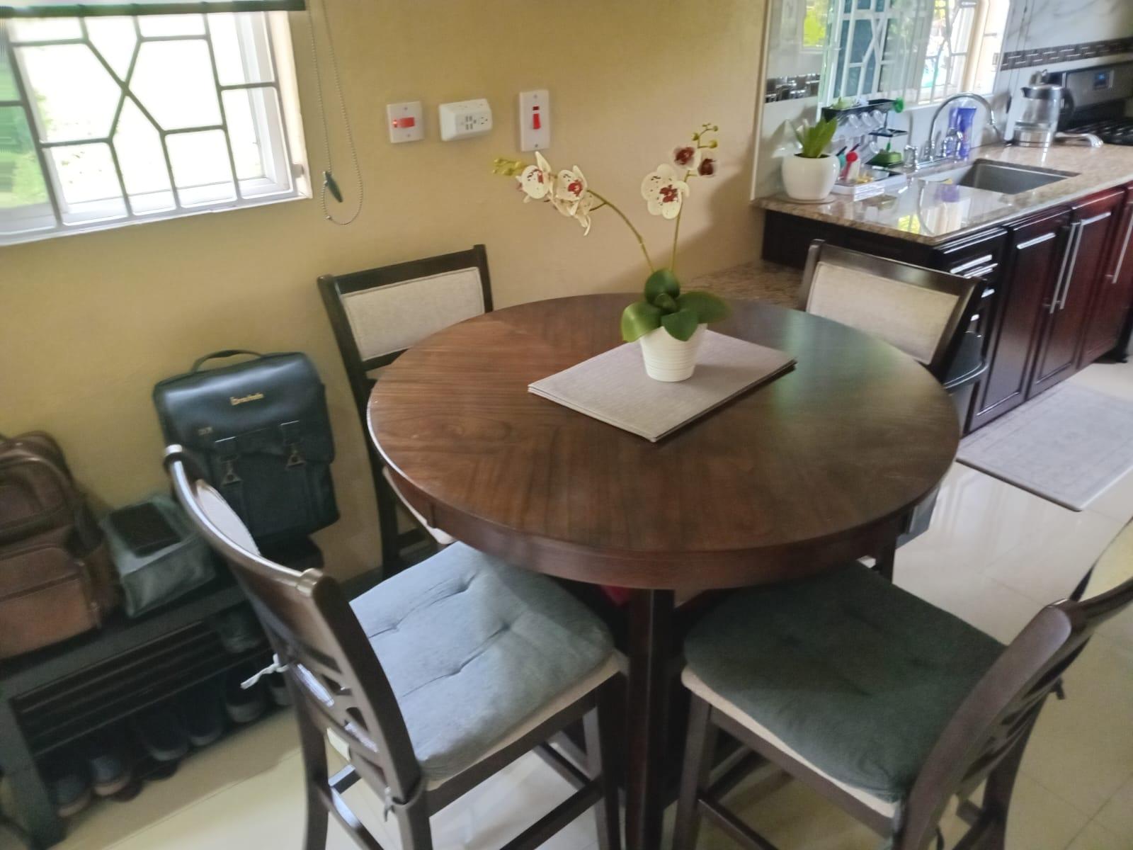 Fourth image of 6 Forrest Hill Drive in Red Hills, St. Andrew, Jamaica - property is For Rent