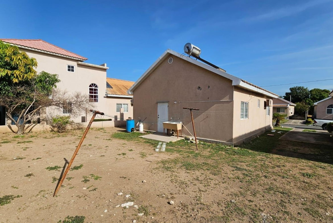 Seventeenth image of 83- Castries Place Block a ca in Caribbean Estates, St. Catherine, Jamaica - property is For Sale