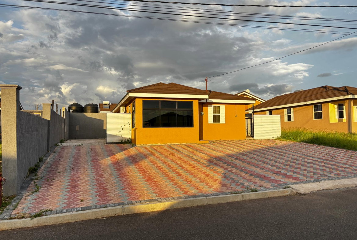 Second image of 93 Colbeck Manor, Phase 2 in Colbeck, St. Catherine, Jamaica - property is For Sale