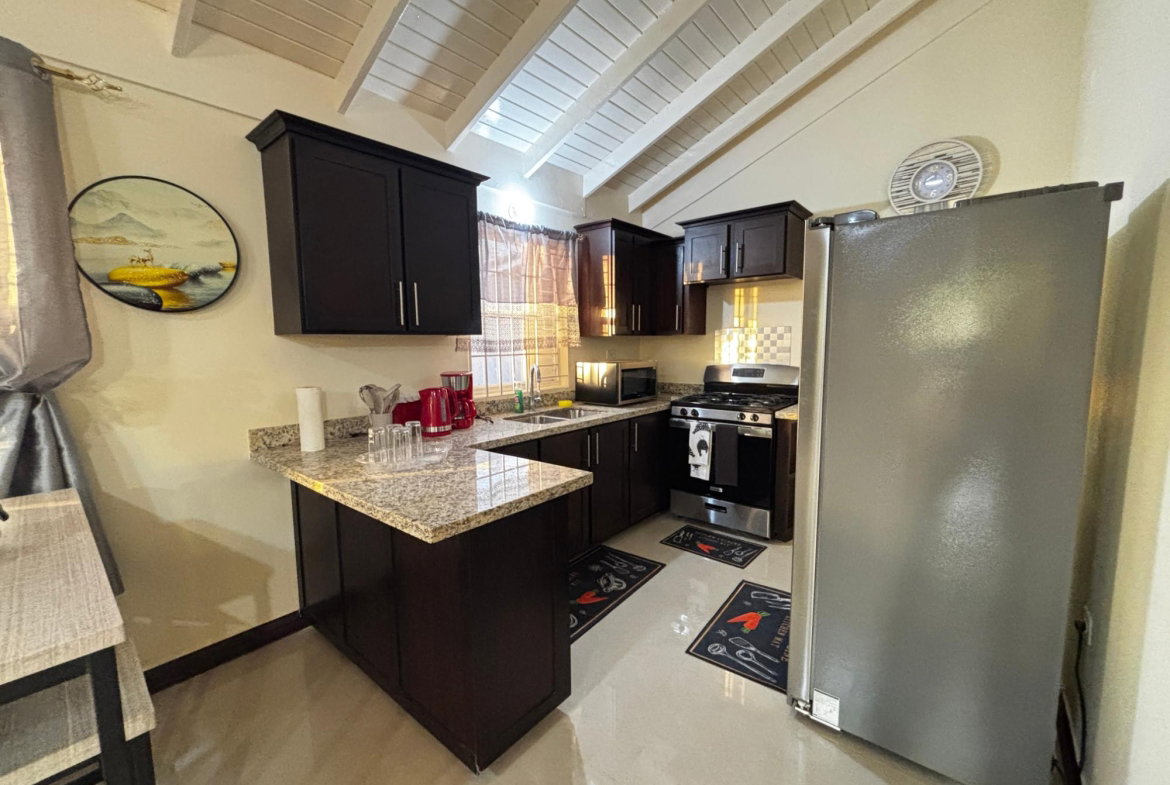 Tenth image of 93 Colbeck Manor, Phase 2 in Colbeck, St. Catherine, Jamaica - property is For Sale