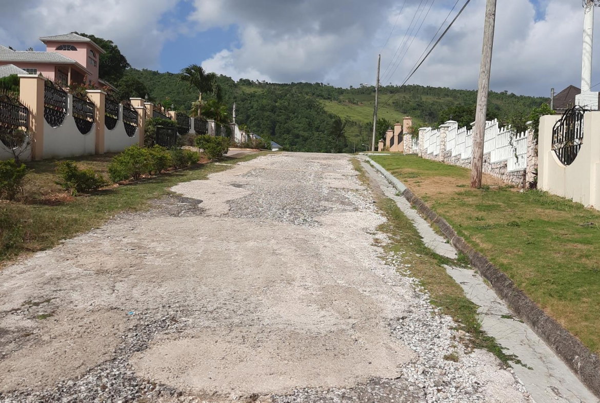 Fifth image of 37 Anthurium Close, Hope Vil in Williamsfield, Manchester, Jamaica - property is For Rent