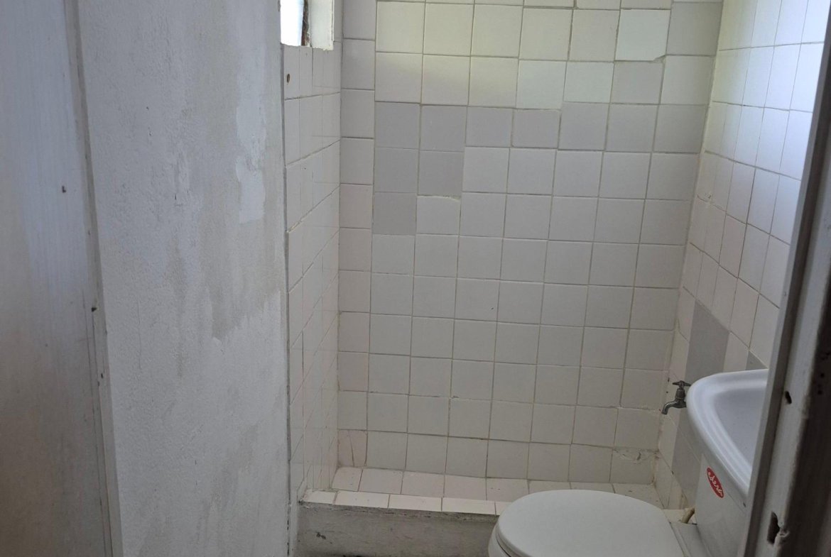 Fifth image of 36 Maytals Crescent, Kingsto in Kingston 20, St. Andrew, Jamaica - property is For Rent
