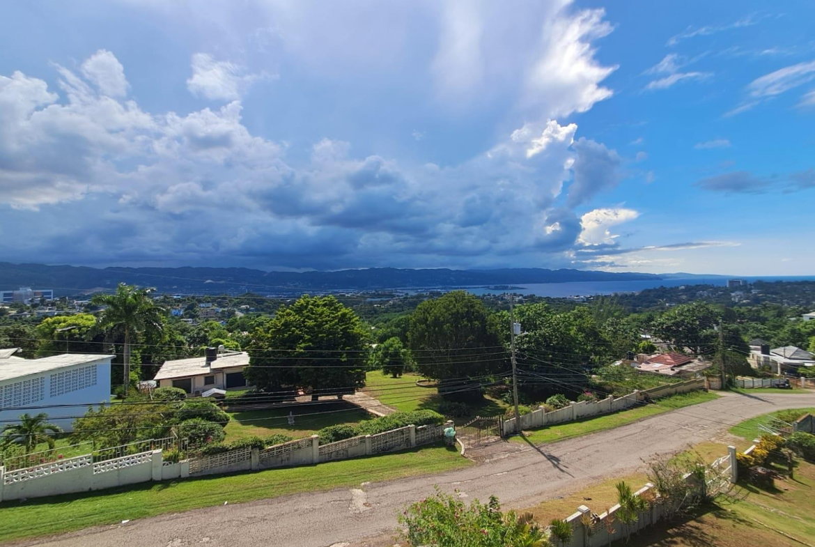 Seventeenth image of 52 Dunbar Pen in Norwood, St. James, Jamaica - property is For Rent