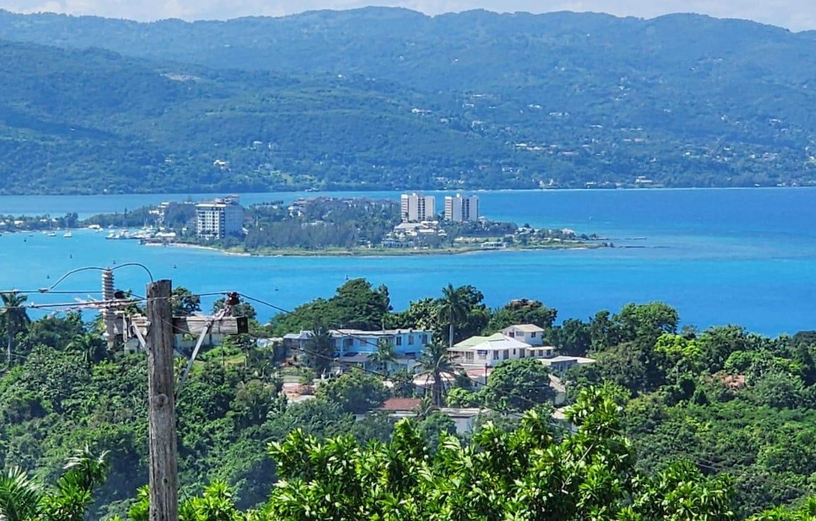 Nineteenth image of 52 Dunbar Pen in Norwood, St. James, Jamaica - property is For Rent