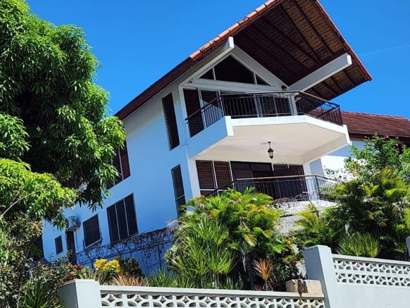 First image of 52 Dunbar Pen in Norwood, St. James, Jamaica - property is For Rent