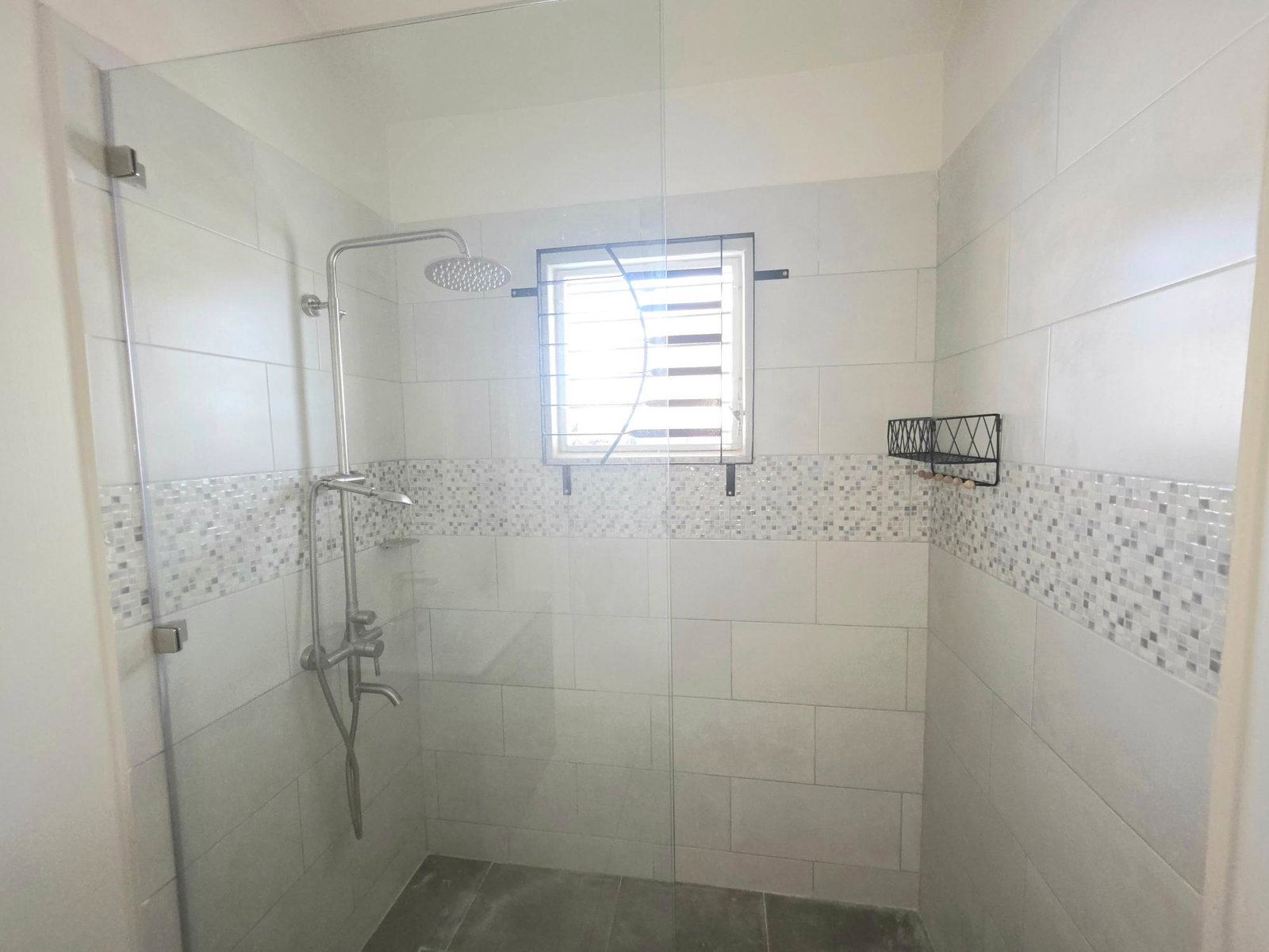 Sixth image of 585 Phoenix Park Village ii p in Phoenix Park, St. Catherine, Jamaica - property is For Rent